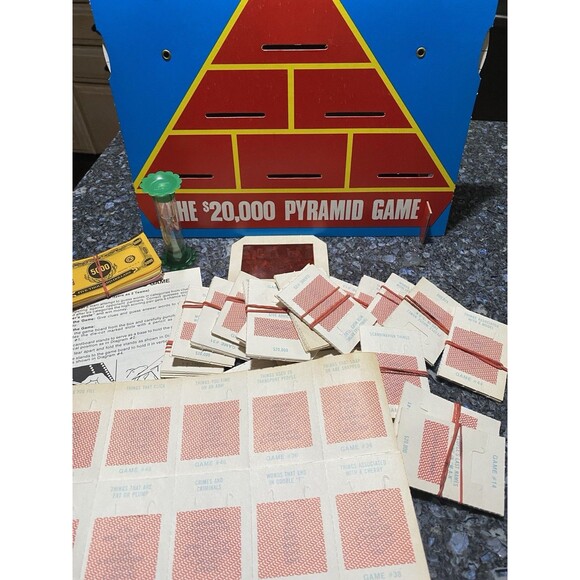 Vintage $20,000 Pyramid Game New Fifth Edition Milton Bradley Some Unused - Picture 3 of 6